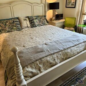 Tommy Bahama Tropical Comforter Set - Cream and Green